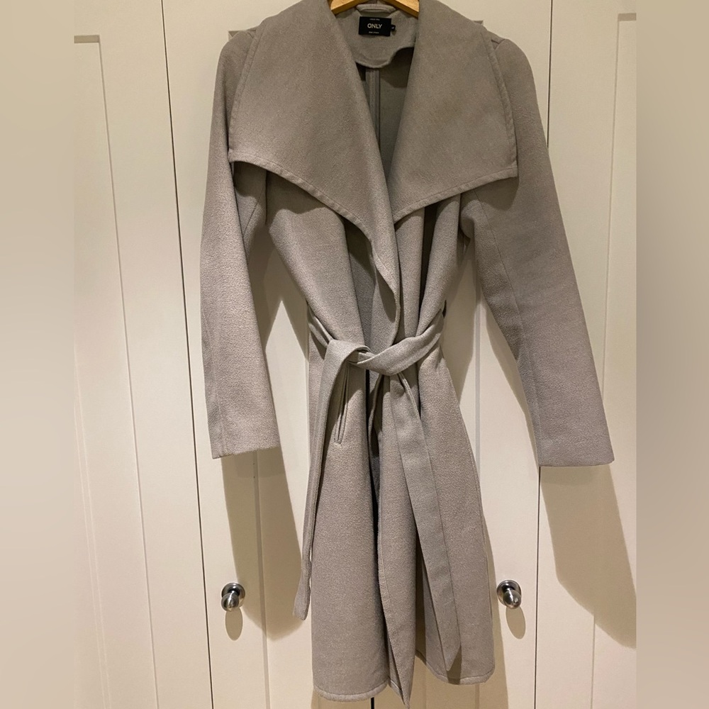 Grey Shawl Collared Jacket